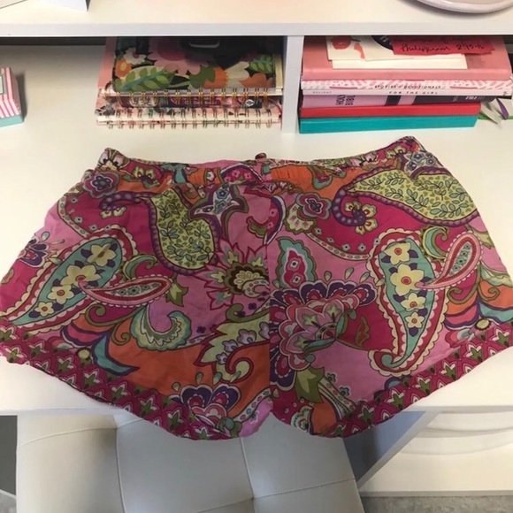 Vera Bradley Shorts - Picture 2 of 3